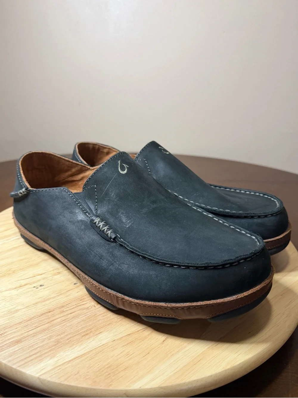 Olukai Men’s Moloa leather loafers shoes